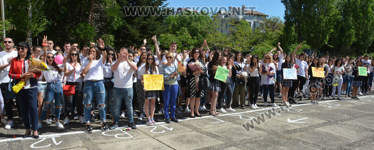 Ния Ванчева със Златаровска премия – ученик на випуска в хасковската Езикова гимназия