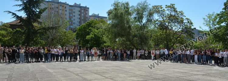 Ния Ванчева със Златаровска премия – ученик на випуска в хасковската Езикова гимназия