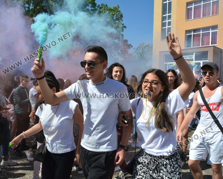 Ния Ванчева със Златаровска премия – ученик на випуска в хасковската Езикова гимназия