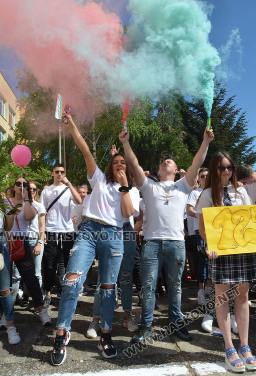 Ния Ванчева със Златаровска премия – ученик на випуска в хасковската Езикова гимназия