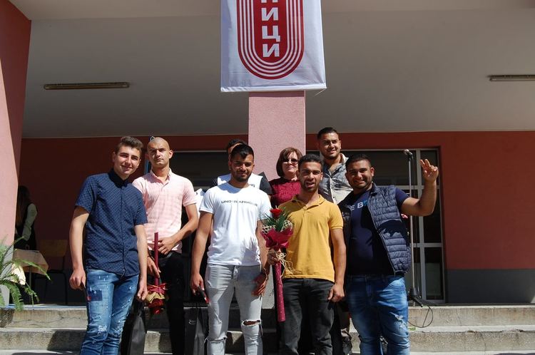 Гимназиите в Първомай изпратиха своите абитуриенти