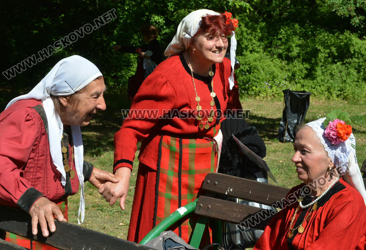 Започна двудневният Национален събор „Китна Тракия” в Хасково