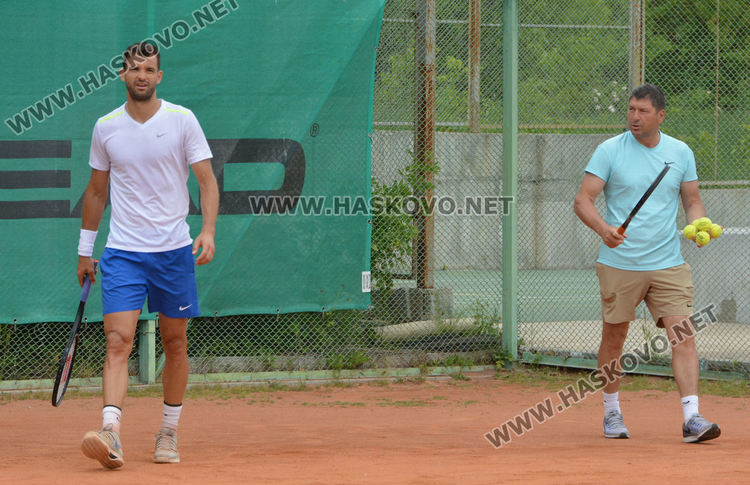 Григор Димитров с тренировка на “Кенана” преди 30-ия си рожден ден