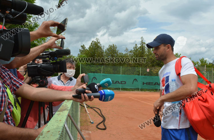 Григор Димитров с тренировка на “Кенана” преди 30-ия си рожден ден
