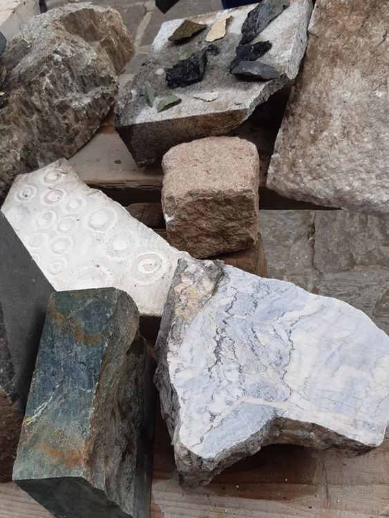 Изложба в камък на Огнян Читаков и работилница по каменоделие в Асеновград (снимки)