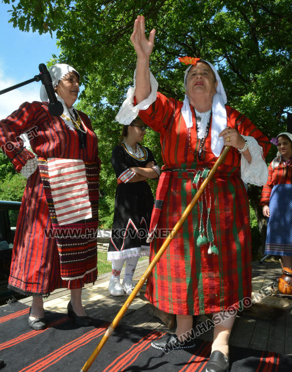 Започна двудневният Национален събор „Китна Тракия” в Хасково
