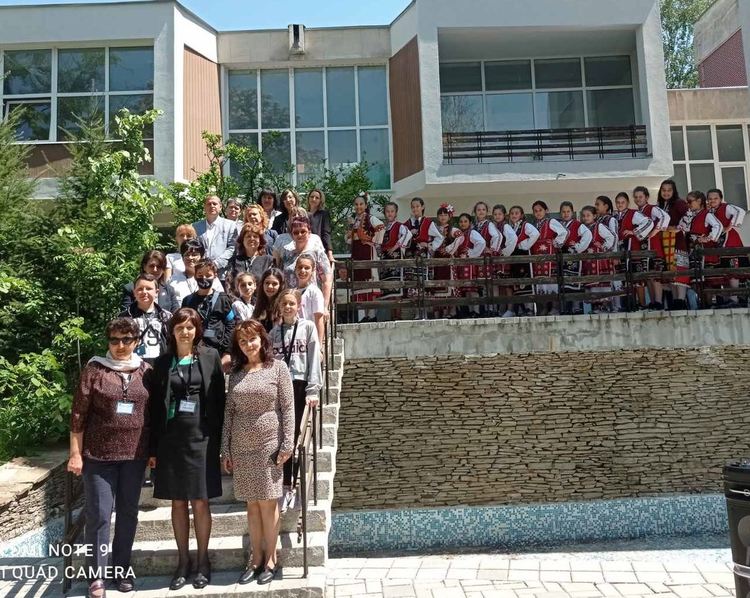 ОУ “Св. Св. Кирил и Методий” гр. Кърджали реализира мобилност за иновации и добри практики по национална програма “Иновации в действие”