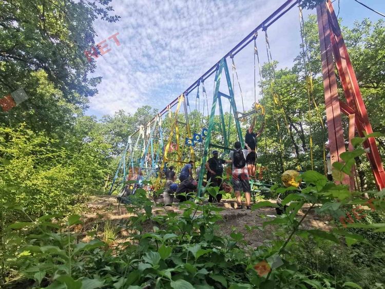 Добрият пример: Доброволци върнаха живота на емблематичните Ракетки в парк "Н.Й.Вапцаров"