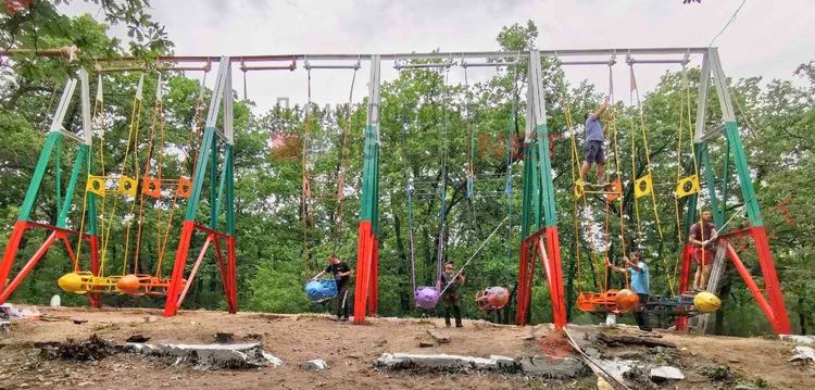 Добрият пример: Доброволци върнаха живота на емблематичните Ракетки в парк "Н.Й.Вапцаров"