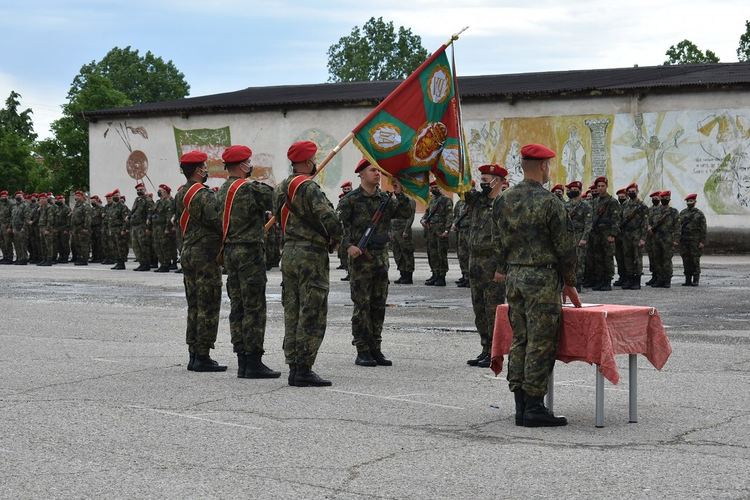 27 военнослужещи от Асеновград положиха военна клетва (снимки)