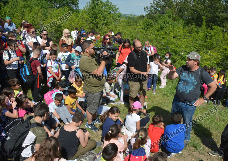 „Шандор Петьофи“ с възстановка и поход по екопътека „Цар Иван Асен II“, засадиха и дръвчета