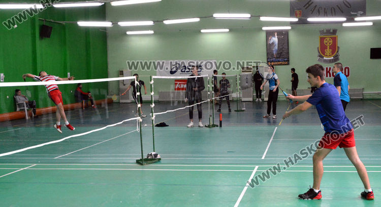 74 състезатели се включиха в Държавния шампионат по бадминтон в Хасково