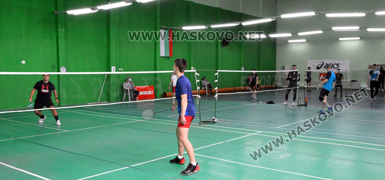 74 състезатели се включиха в Държавния шампионат по бадминтон в Хасково