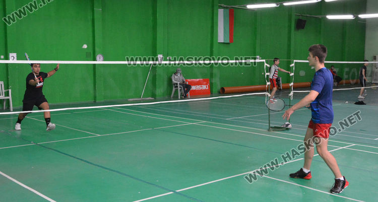 74 състезатели се включиха в Държавния шампионат по бадминтон в Хасково