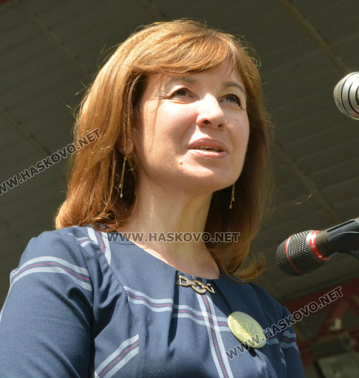 Отличиха най-добрите учители и ученици през годината на празничния 24 май