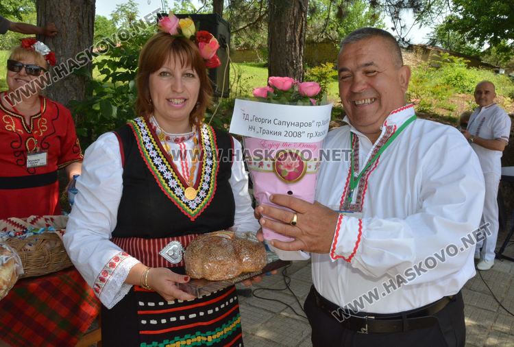 Сред много приятели в с.Орлово откриха обновеното читалище