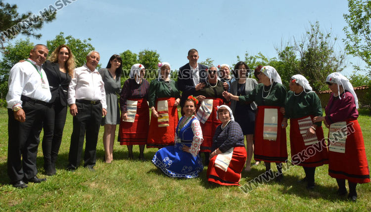 Сред много приятели в с.Орлово откриха обновеното читалище