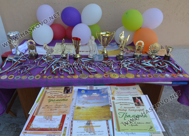 Сред много приятели в с.Орлово откриха обновеното читалище