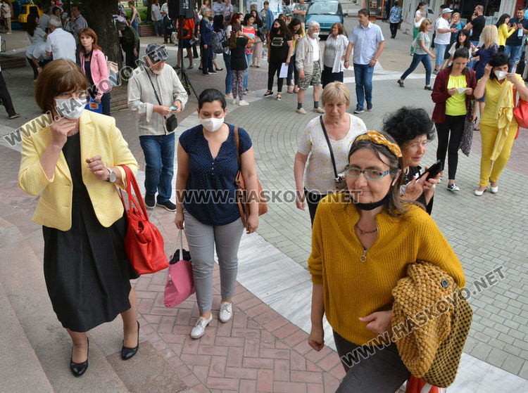 Поетът Мартин Спасов запали огъня на „Южна пролет“