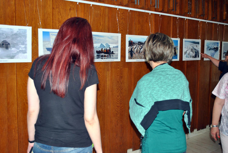 Изложба за Антарктида бе открита в НЧ „Обединение 1913”