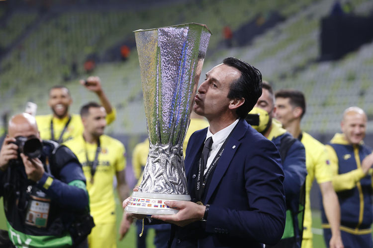 Виляреал спечели Лига Европа след 11 поредни вкарани дузпи