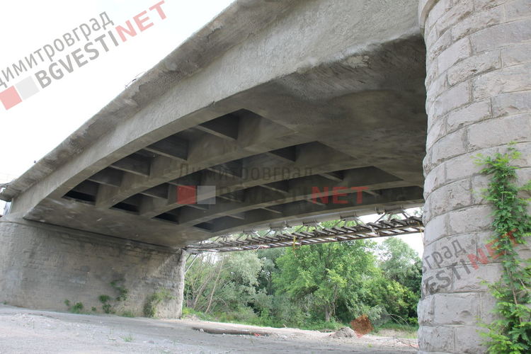 Кога се очаква автомобилният трафик да бъде пуснат по моста над р. Марица в Димитровград