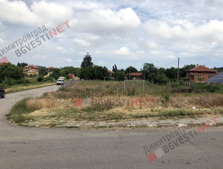 Дарител иска да построи параклис в родното си село Воден