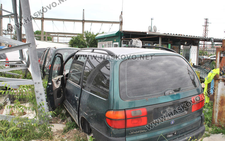 До края на юли разчистват незаконната автоморга в Хасково, строят ограда до стълбове