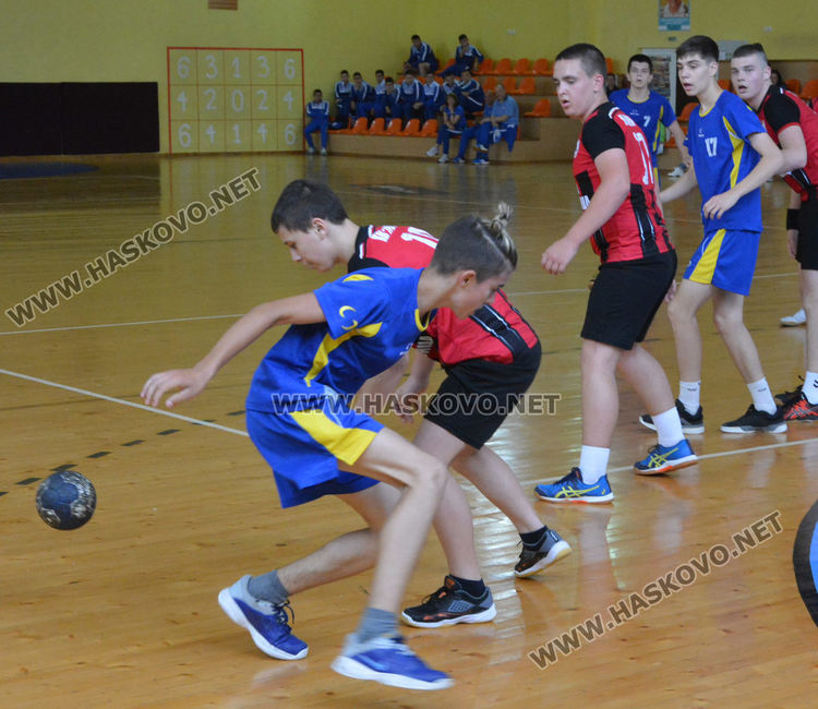 Юношите на „Асти 91“ със загуба на старта на Държавния финал от „Локомотив“