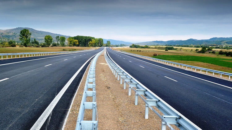 АПИ е изплащала аванси съгласно условията на договорите, каза бившият шеф на агенцията