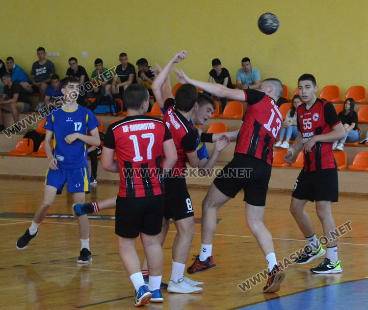 Юношите на „Асти 91“ със загуба на старта на Държавния финал от „Локомотив“