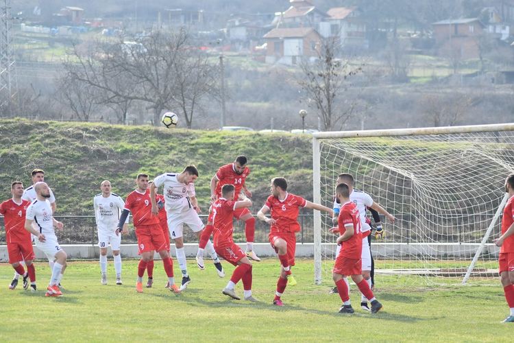 ОФК „Хасково” записа 0:0 срещу „Розова долина”