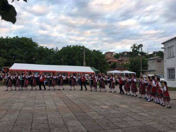 Откриха "Произведено в Брягово" в деня на събора