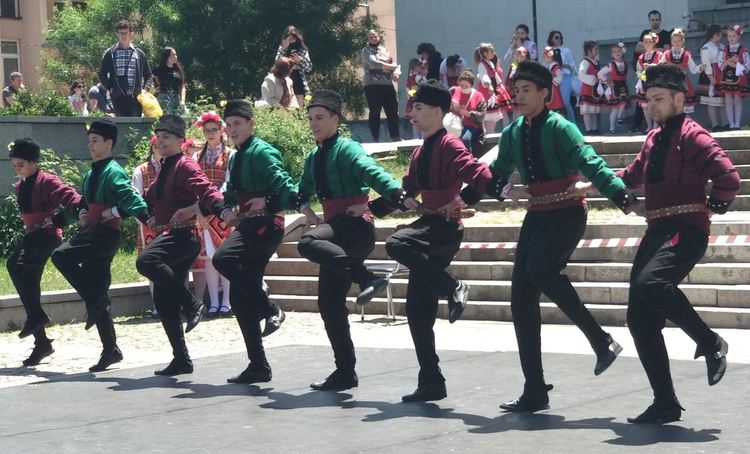 Танцов ансамбъл „Южняци“ с награда от Международен фестивал