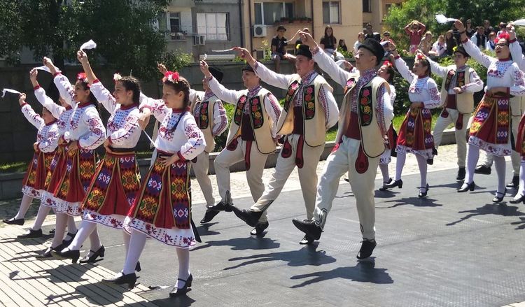 Танцов ансамбъл „Южняци“ с награда от Международен фестивал