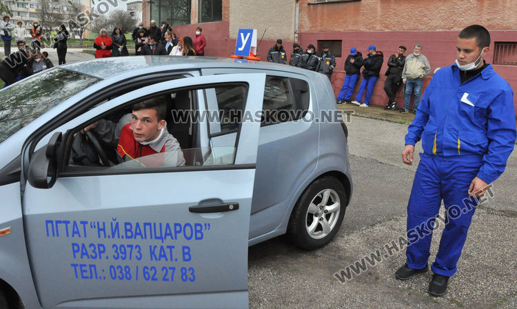 Дни на отворените врати в хасковски гимназии