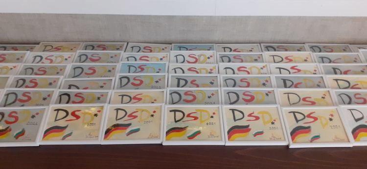 Нови 42 DSD дипломанти от Езикова гимназия „Христо Ботев“ доказаха, че са сред най-добрите в света