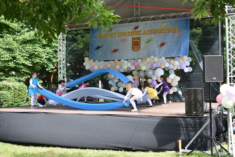 Щур празник за децата на Асеновград в Градския парк (снимки)