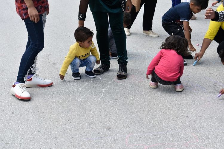 Деца от Центъра за ранно детско развитие рисуваха с длани 
