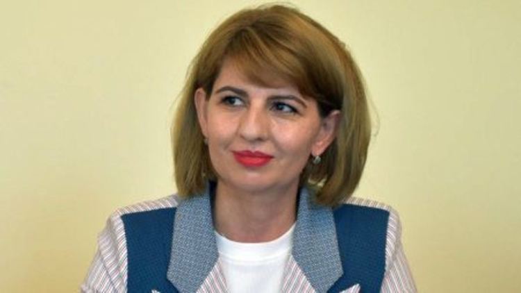  Ива Борисова е новият заместник - областен управител на Пернишка област