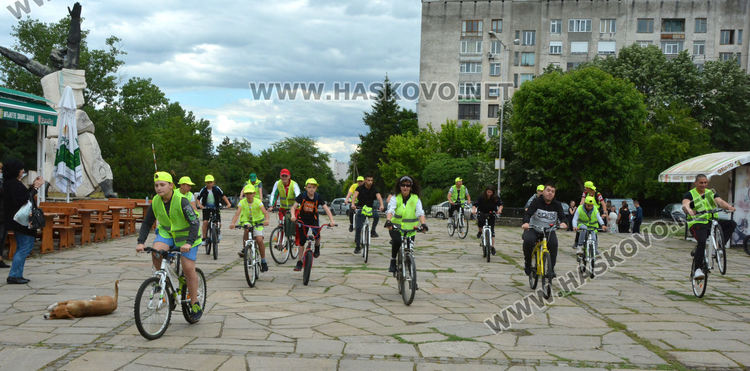 С велопоход в Хасково отбелязаха Световния ден на околната среда