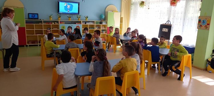 Проведоха учение на децата от детските градини как да реагират при пожар