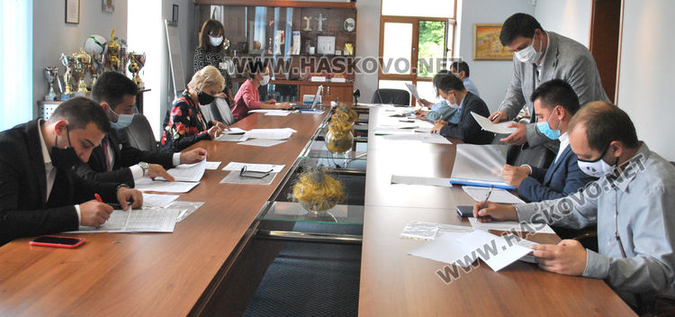 Партиите не се разбраха за състава на СИК в община Хасково за изборите на 11 юли