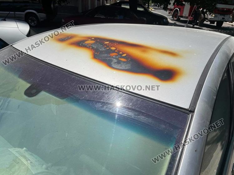 Късо в купето подпали "Тойота"