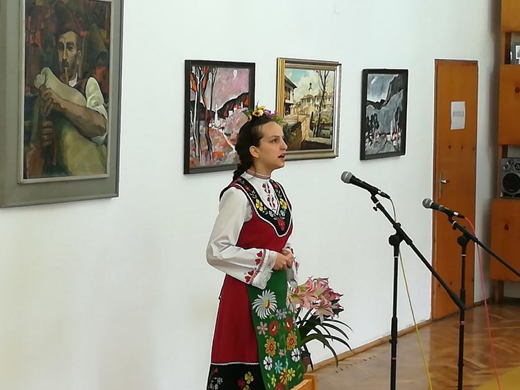 Стотици участници събра Националният конкурс "Широка лъка пее, свири и танцува"