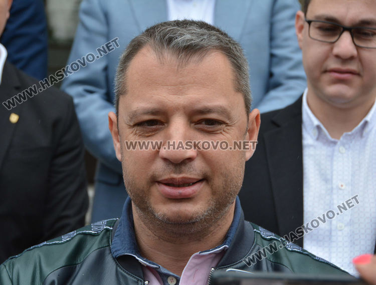  ГЕРБ заложи на младите за изборите в Хасково:регистрира листа с тик токър