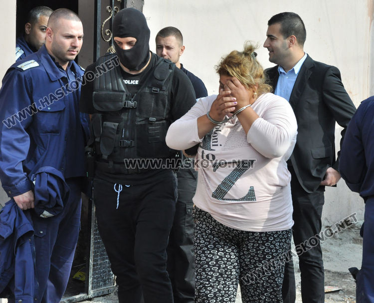 Полицейска акция в „Република“, арестувана е жена