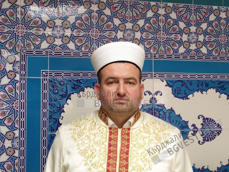 Басри Еминефенди