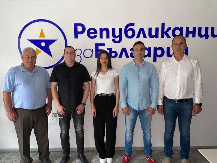 Илия Илиев отново води листата на "Републиканци за България" в Кърджали