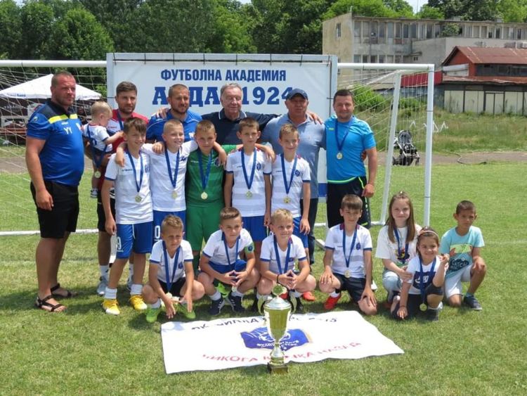 София Спорт и Шипка Старс триумфираха в Кърджали